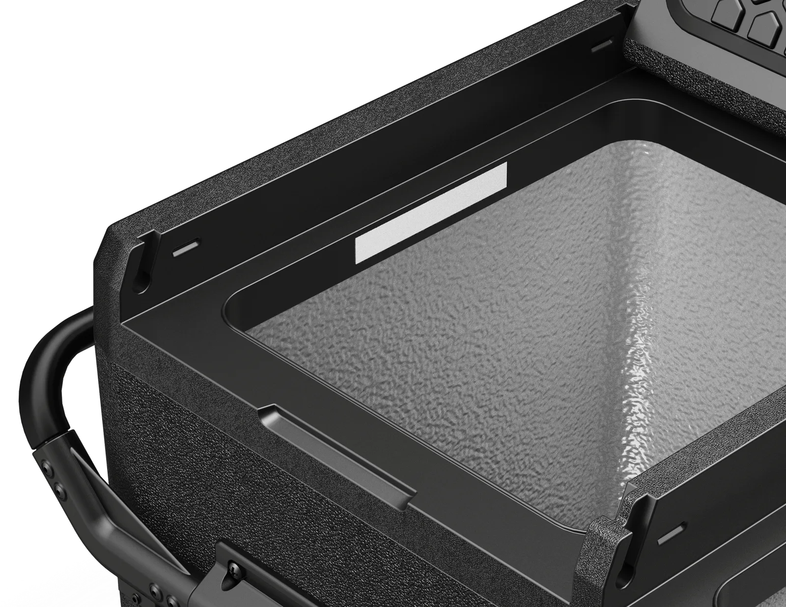 Close-up of the M Series embossed aluminium inner liner
